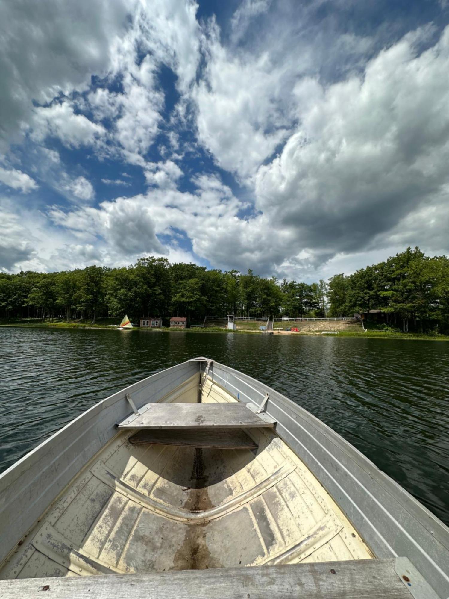 Lake House Lodge Lupton Exterior photo